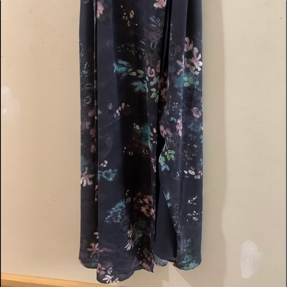 Aritzia / Babaton maxi wrap dress. Size XS. Worn once. - Picture 3 of 4